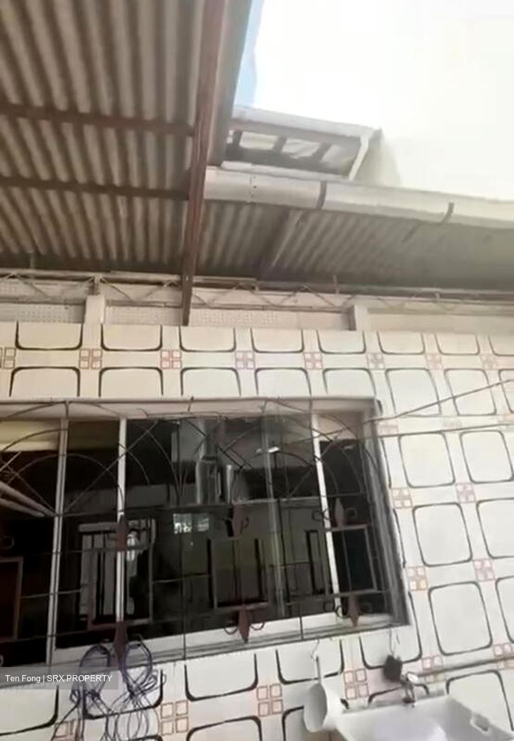 Joo Chiat Avenue (D15), Terrace #499334511